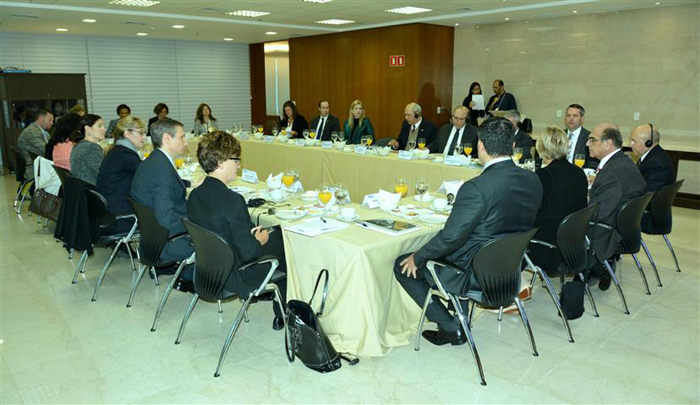Encontro reúne líderes empresariais e governamentais do Brasil com uma delegação do Colocarado (EUA). (Foto: Assessoria)