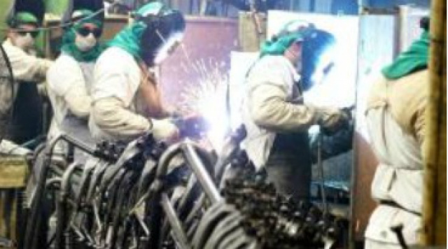 As indústrias de produtos de metal estão entre as que mais perderam emprego (Foto: Arquivo/Agência Brasil)