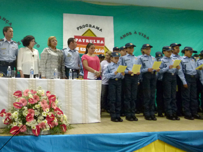 Com apoio da Fibria, Patrulha Mirim fará educação no trânsito Com o apoio da Fibria, Três Lagoas recebeu o Programa Patrulha Mirim do Trânsito (Foto: Divulgação/Assecom)