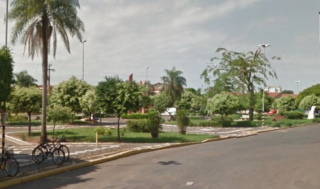 Noite violenta em Três Lagoas: cidade registra um assassinato e uma tentativa de homicídio Carrapicho foi atacado na região da Rodoviária, depois que um homem alegou que ele o havia roubado. Reprodução Google Maps.