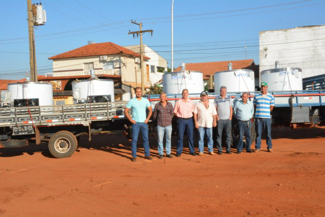 Brasilândia recebe mais cinco resfriadores de leite Após a instalação dos tanques, espera-se que o produtor de leite tenha uma remuneração melhor para o seu produto (Foto: Rádio Portal News)