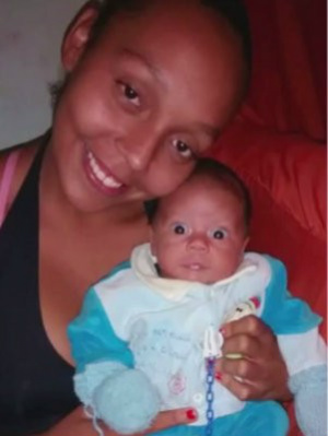 Bebê de dois meses morre após mãe dar cocaína a ele Naiara confessou ter dado cocaína ao filho,
segundo a polícia (Foto: Reprodução/EPTV)