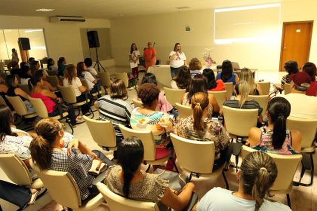 Mais de 150 pessoas participam de abertura da Primeira Semana de Conscientização do Autismo da REME