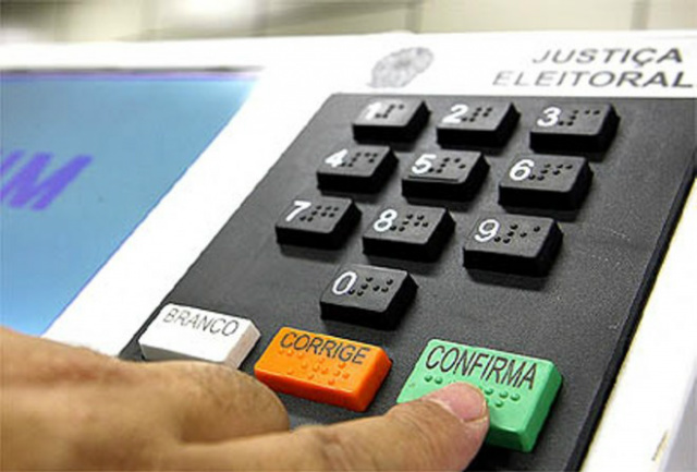 Em MS, 600 eleitores já requereram habilitação para votar em trânsito 371 eleitores fizeram o requerimento para votar em Campo Grande no primeiro turno, que será no dia 5 de outubro e 349 para o segundo turno, no dia 26 do mesmo mês (Foto: Arquivo)