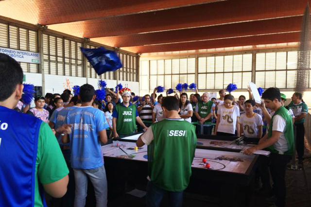 Sistema Fiems leva serviços, palestras, tecnologias e inovações à Feira do Empreendedor Ainda durante o evento, o Sesi realiza o Torneio Interclasse de Robótica, da unidade de Campo Grande (Foto: Divulgação/Assecom)