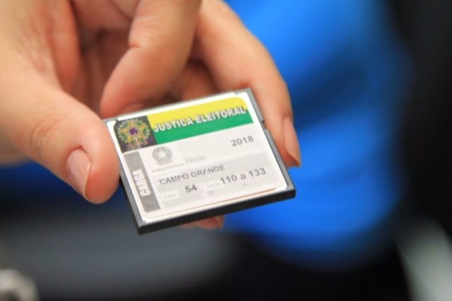 TRE marca geração de mídias para preparar urnas do segundo turno Justiça Eleitoral vai preparar urnas nos dias 17 e 18 de outubro. (Foto: Marina Pacheco)