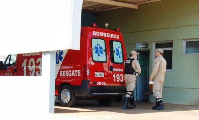 Rapaz foi encaminhado para o Hospital Regional Francisco Dantas Maniçoba (Foto: Germino Roz/Nova News)
