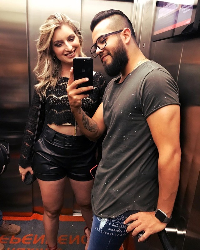 Canavarro é sucesso pelo Brasil afora Canavarro e sua esposa, Renata Lucio (Foto: Arquivo Pessoal)