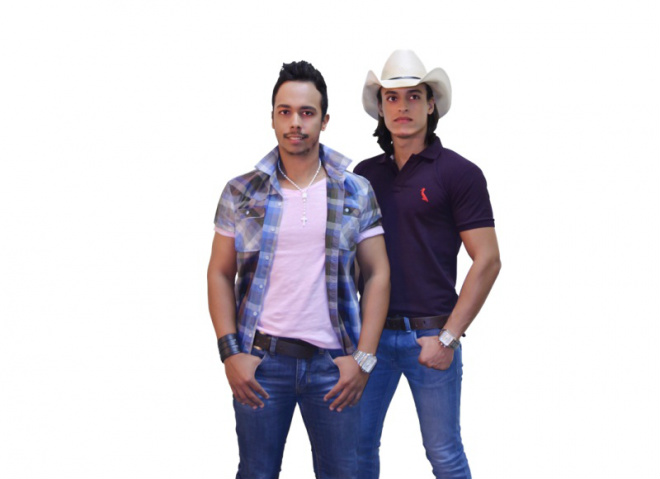Dupla de Três Lagoas faz show em famosa casa de Bauru A apresentação dos cantores envolve muita moda de viola, música raiz e também algumas músicas do conhecido sertanejo universitário (Foto: Divulgação/Assecom)