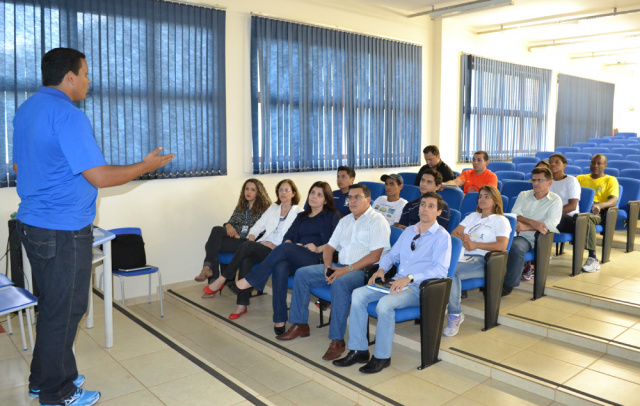 Sesi reúne clubes de corrida para detalhar participação na Volta das Nações O destaque foi a disposição das tendas dos respectivos clubes, definida por meio de sorteio para apontar a sequencia em que elas serão montadas (Foto: Divulgação/Assecom)