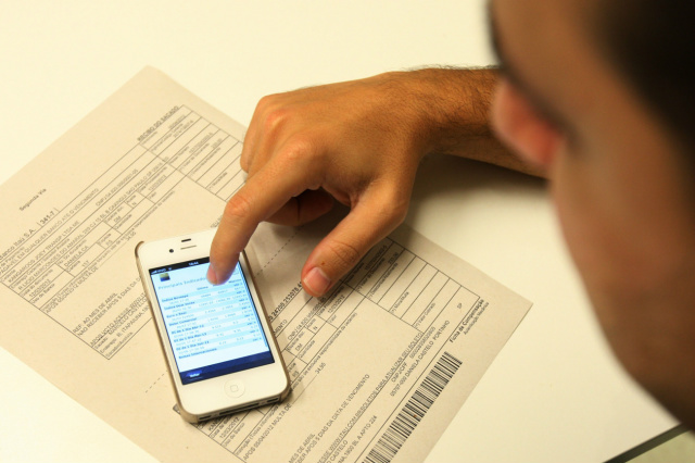 Quatro de cada dez brasileiros já têm contas atrasadas Dívidas bancárias estão entre as mais altas, segundo o CNDL. (Foto: Divulgação)