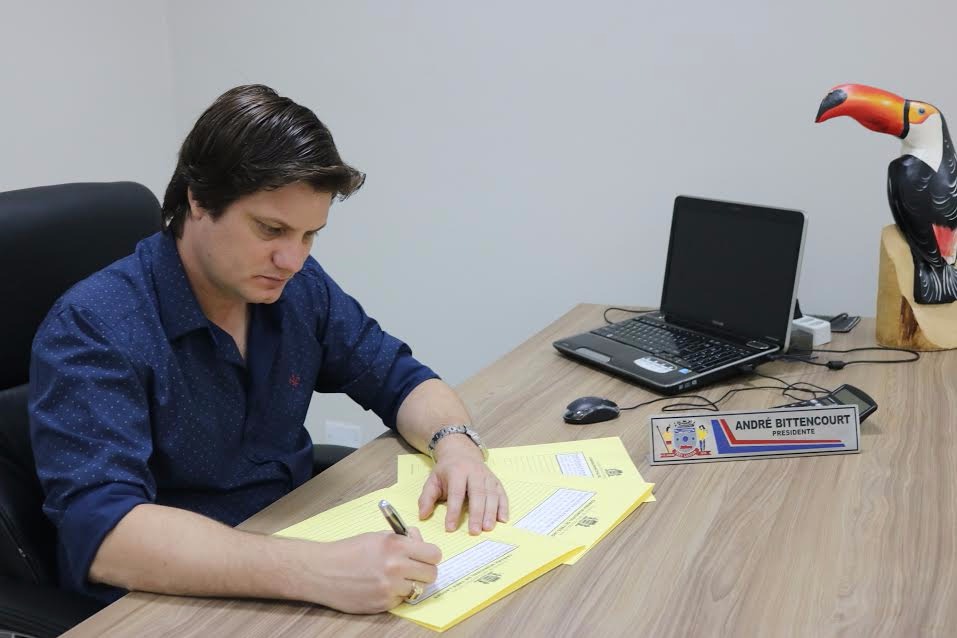Em 4 meses, André Bittencourt apresenta 20 propostas de Projetos de Lei Foto/Assessoria