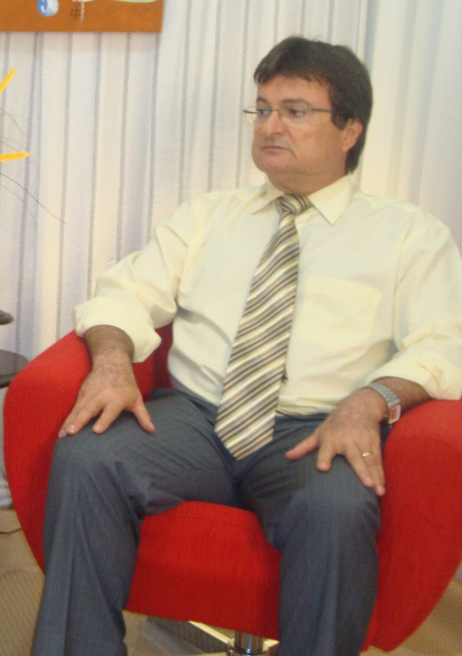 Delegado explica os prós e contras do plebiscito do desarmamento Dr. Vitor explica os prós e contras do plebiscito do desarmamento
Foto: Guta Rufino