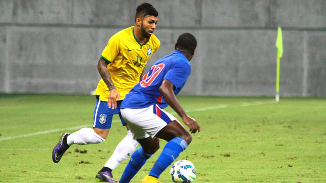 Reservas de ontem viram titulares e seleção olímpica volta a golear Os gols foram anotados por Maicon (Livorno-ITA), Vinícius Araújo (Cruzeiro), Gabriel Jesus (Palmeiras) e Gabriel (Santos), que balançou as redes duas vezes(Foto:Reprodução)