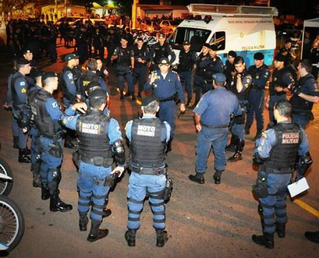 Em sete meses, forças policiais contabilizam 116 toneladas de drogas apreendidas e mais de 10 mil presos Segundo os resultados apresentados pelo secretário, os números do desempenho de janeiro a julho de 2014 superam os do ano passado (Foto: Policia Militar)