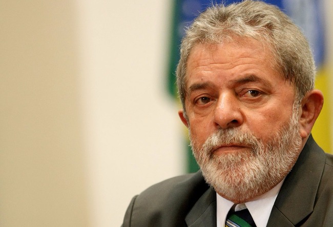 Após cinco horas, termina depoimento de Lula ao juiz Sérgio Moro Após cinco horas, termina depoimento de Lula ao juiz Sérgio Moro