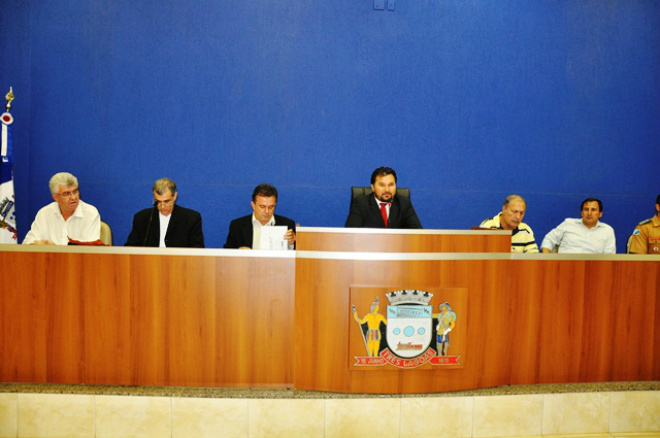 A prefeita Marcia Moura se fez representar pelo secretário de Educação e Cultura na Audiência Pública, na Câmara Municipal (Foto: Divulgação/Assecom)