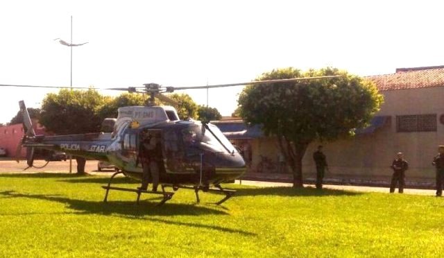 PM faz megaoperação em busca de assaltantes de banco em Paranaíba Buscas contam com o apoio de um helicóptero. (Foto: Divulgação/ Polícia Militar).