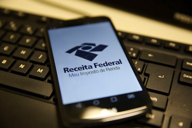 Receita libera pagamento do 4º lote de restituição do IR 2019 Marcello Casal JrAgência Brasil