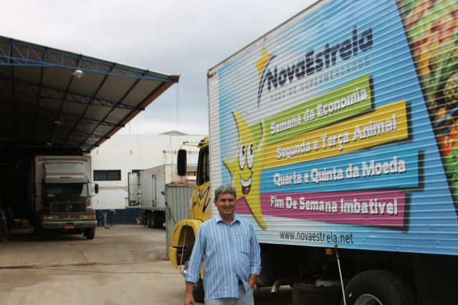 Rede Nova Estrela abastece Três Lagoas com cinco caminhões de hortigranjeiros vindos de SP por semana.