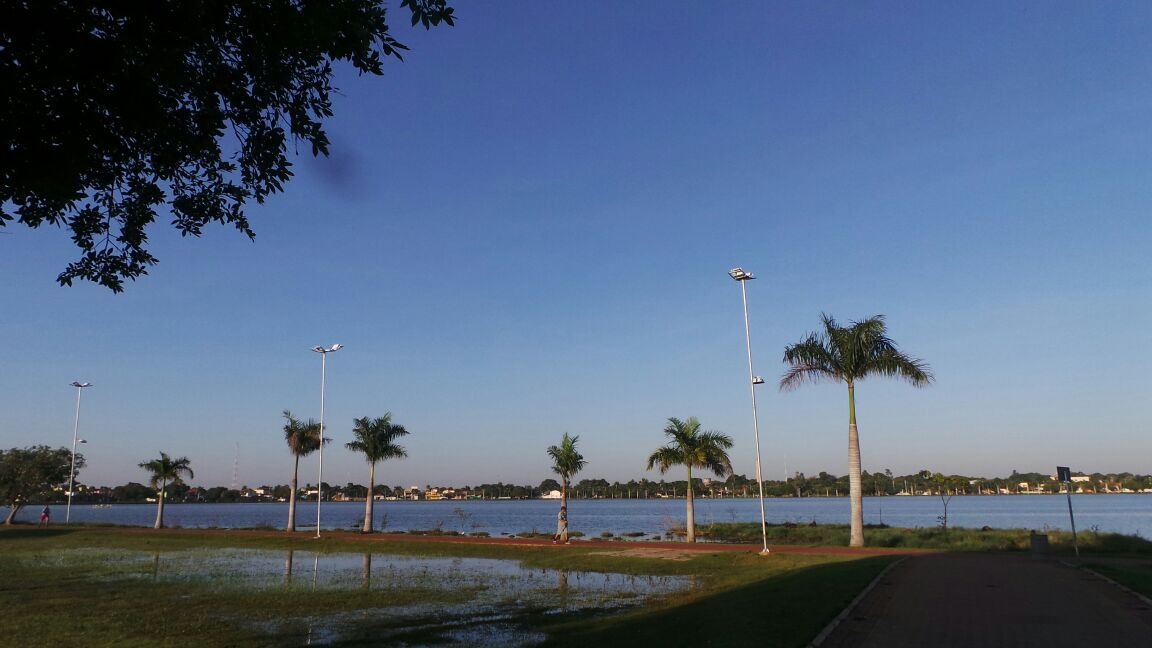 Meteorologia indica sexta (12) de sol e calor em Três Lagoas Lagoa Maior, Três Lagoas. (Foto: Ricardo Ojeda/ Perfil News).