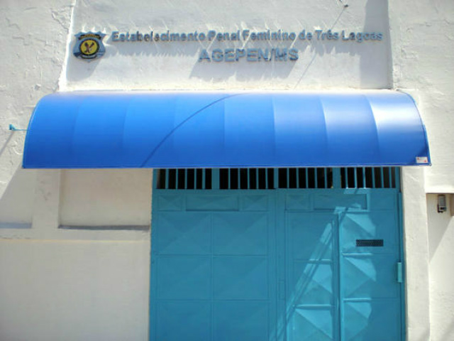 PM captura foragida do sistema penal semiaberto feminino A mulher estava foragida desde o dia 08 de agosto deste ano (Foto: Arquivo)