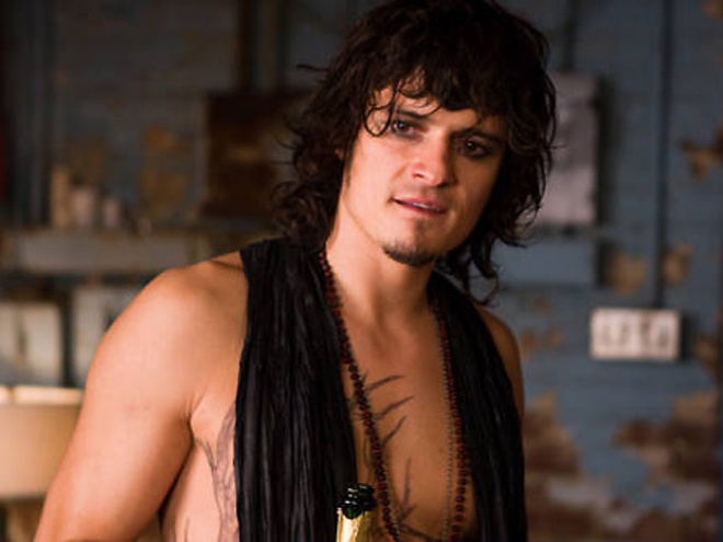 Orlando Bloom vira astro do rock em novo filme (Foto: Divulgação)