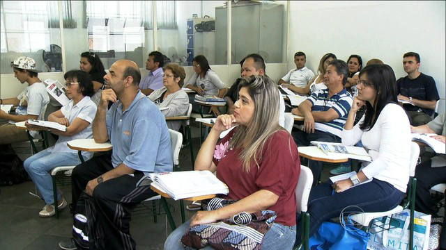 Os 7.746.118 inscritos para o Enem, 1.120.409 já passou dos 30 anos (Foto:G1)