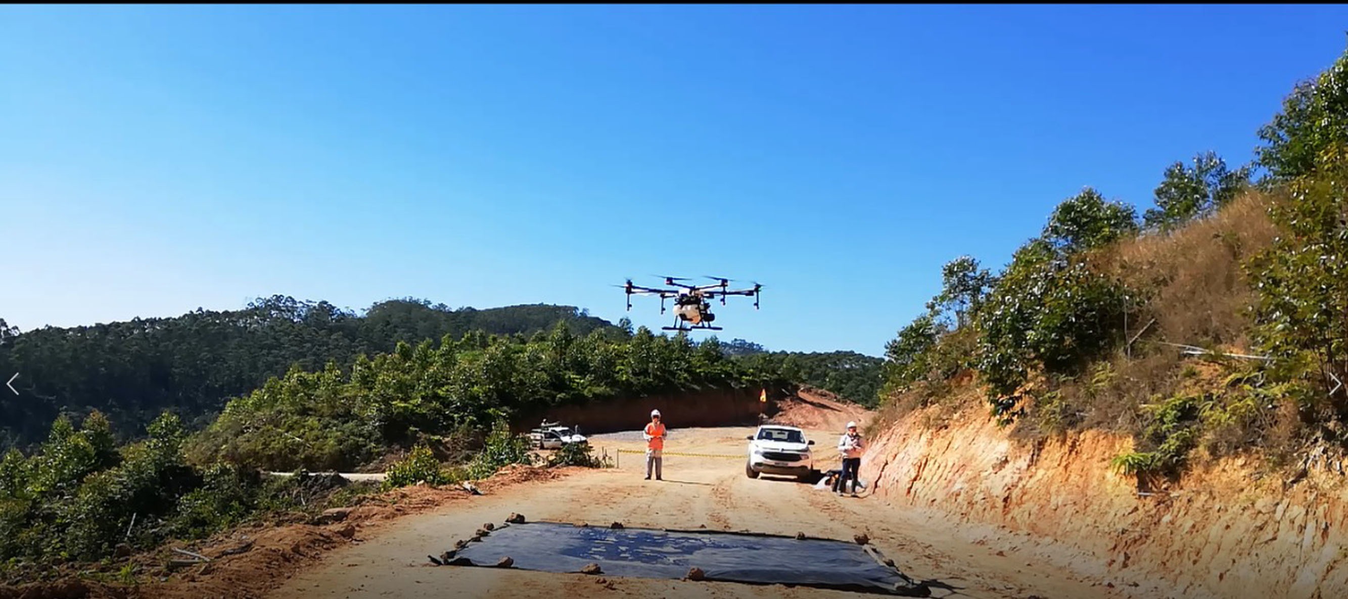 Fibria utiliza drones e Veículos Aéreos não Tripulados (Vant) em operações florestais O uso dos drones aprimorou a qualidade do controle nas florestas e aumentou a produtividade do monitoramento. Foto: Divulgação