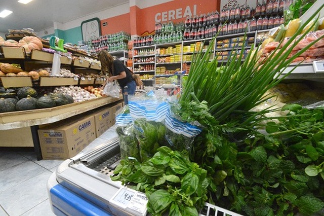 Produtos que comprovarem segurança e menor toxidade serão aprovados - Foto: Gerson Oliveira / Correio do Estado