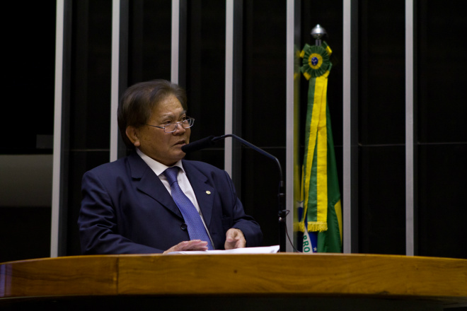 Akira Otsubo apresentou o Projeto de Lei que autoriza o Poder Executivo a instalar em Bataguassu o campus do IFMS (Foto: Arquivo)