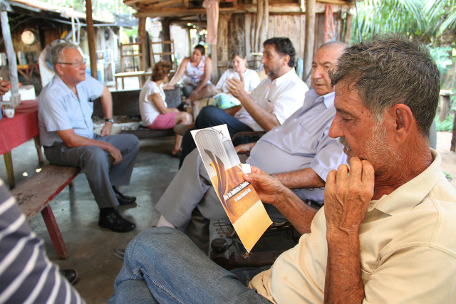 Os moradores e empresários discutiram sobre a viabilidade do projeto. (Foto: Assessoria)