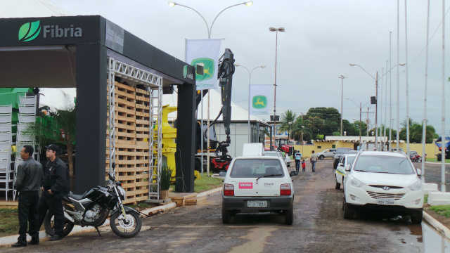 Mesmo com retração na economia durante a feira realizada esse ano foram fechados mais de R$ 60 milhões em negócios durante os três dias do Três Lagoas Florestal (Foto: Ricardo Ojeda/Arquivo)