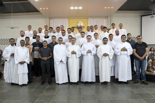 Paróquia Nossa Senhora Aparecida recebe a 7ª Semana Missionária da Diocese de Três Lagoas Paróquia Nossa Senhora Aparecida recebe a 7ª Semana Missionária da Diocese de Três Lagoas