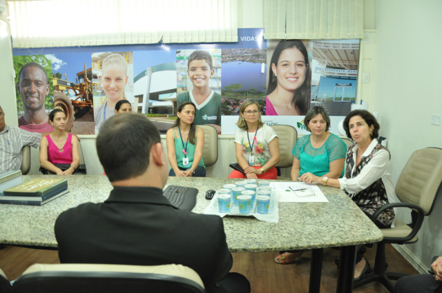 Prefeita dá posse aos membros do Conselho Municipal de Direitos da Pessoa com Deficiência Membros do CMPCD exercerão seus mandatos sem qualquer remuneração ou gratificação (Foto:Assessoria)