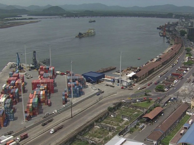 Terminais portuários no porto de Santos, por onde MS escoa maior volume de produtos (Foto: Reprodução/TV Tribuna)
