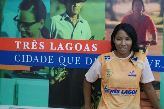 A atleta paraolimpíca Sivânia Costa de Oliveira representar o atletismo de Três Lagoas na Espanha (Foto: Assessoria de Comunicação)
