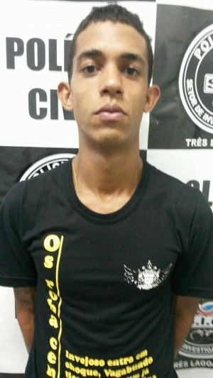 Cúmplice em assassinato de caminhoneiro se entrega à Polícia Vitor Cosmo Pereira Maciel se entregou à Polícia. (Foto: SIG).