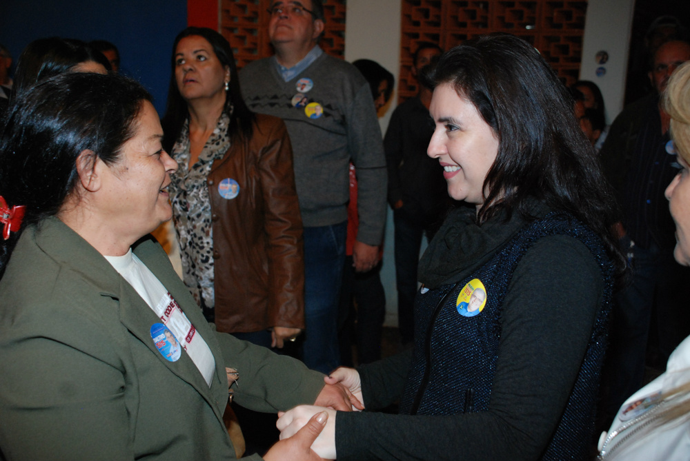 Durante encontro em Sidrolândia, a candidata falou de suas propostas no Senado (Foto: Divulgação/ AI)