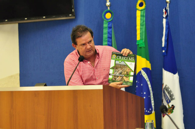 Deputado Eduardo Rocha homenageia corretores de imóveis na Assembleia Legislativa “È uma honraria concedida aos profissionais e empresas instaladas em Mato Grosso do Sul, que se destacam no mercado imobiliário, pelos seus relevantes serviços prestados à sociedade sul-mato-grossense