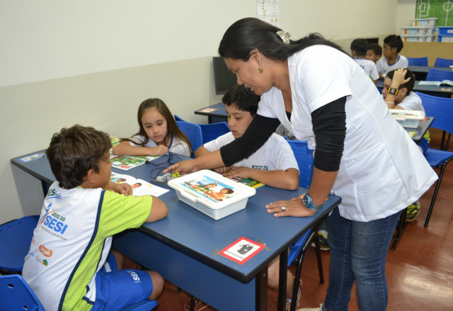 Sesi inicia na Capital aulas de robótica para crianças de 7 a 9 anos O trabalho também será realizado nas cidades de Aparecida do Taboado, Corumbá, Dourados e Três Lagoas (Foto: Divulgação/Assecom)