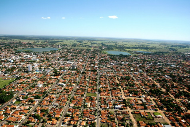 Neste ano, foi lançado no sistema 62.252 imóveis. Em 2015, foram entregues 55.300 guias de pagamentos (Foto: Assessoria)