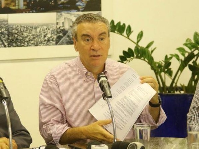"Vitória para MS", diz Corrêa sobre bloqueio de R$ 115 milhões da JBS Presidente da CPI, deputado Paulo Corrêa, PR.(Foto: André Bittar).