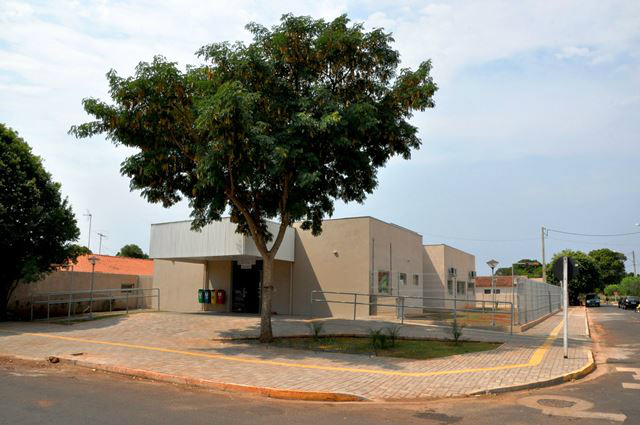 A solenidade será em frente ao prédio da Clínica do Idoso e Reabilitação (Foto: Divulgação/Assecom)