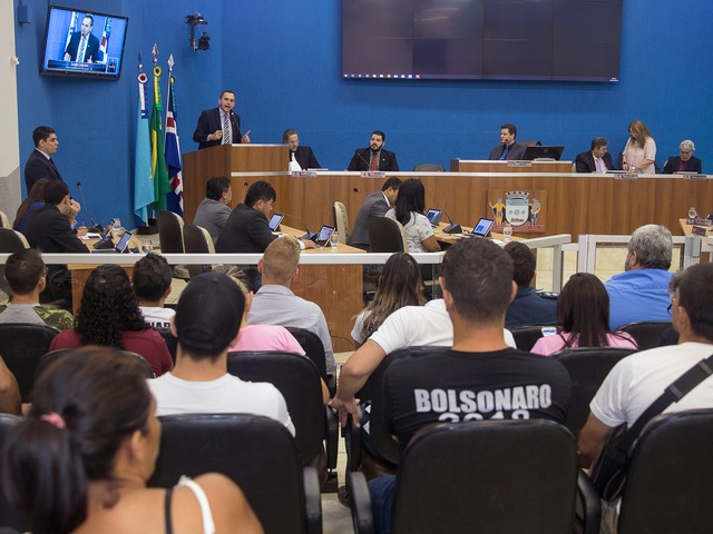 Câmara autoriza repasse de recursos para auxiliar ações de Fundos Municipais e APMs Câmara autoriza repasse de recursos para auxiliar ações de Fundos Municipais e APMs