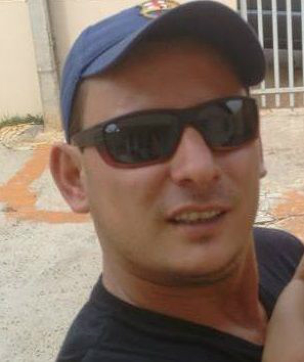 PMR apreende três toneladas de maconha escondida em caminhão-tanque Condutor do veículo Fiat/Pálio Eder Melo Ribeiro de 33 anos (Foto: Reprodução/Arquivo Pessoal)