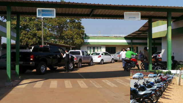 Filas enormes de condutores e veículos podem ser verificadas todos os dias no Detran local; no detalhe, motos à espera de emplacamento (Foto: Ricardo Ojeda)