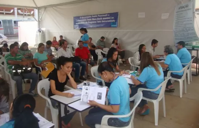 Publicado decreto que altera exigências para ingresso no Programa O decreto aumenta as chances de mais estudantes serem contemplados com o benefício social (Foto: Divulgação)