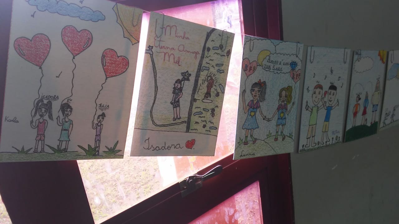 Mais de nove mil alunos foram beneficiados por Programa de Valorização à Educação patrocinado pela Suzano na região Poesia ilustrada na celulose. Foto: Divulgação