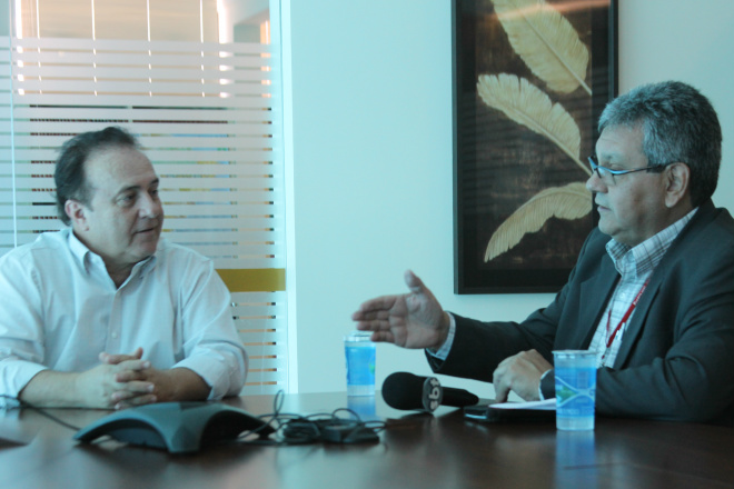 Três Lagoas é a Dubai brasileira, diz empresário Mário Celso Lopes Mário Celso é entrevistado pelo jornalista Ricardo Ojeda na sede da MCL Empreendimentos, em Andradina-SP (Fotos: Edmir Conceição)